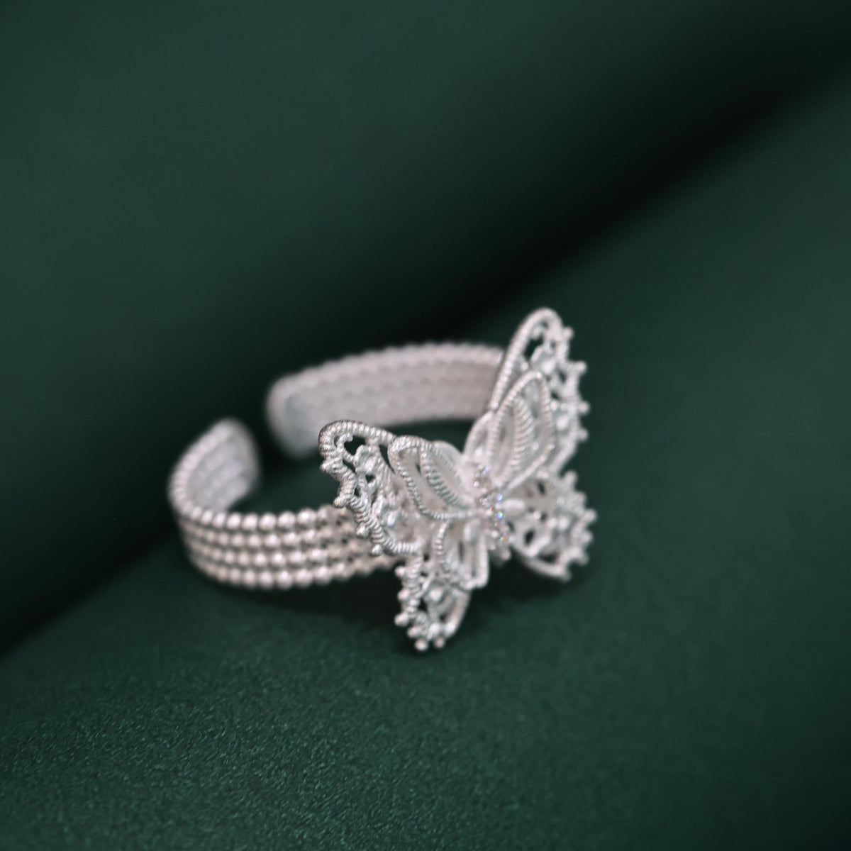 Papillon Lace Ring