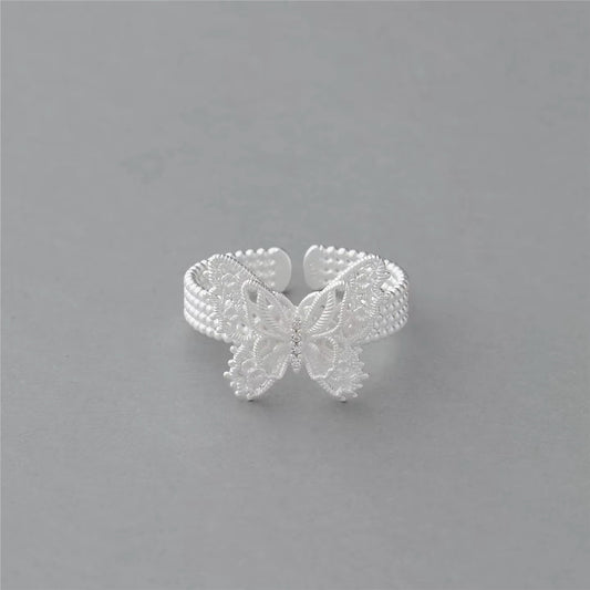 Papillon Lace Ring