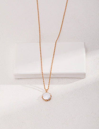 Flip Pearl Pendant Necklace