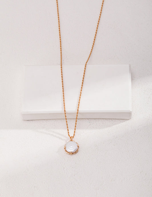 Flip Pearl Pendant Necklace