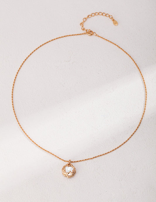 Flip Pearl Pendant Necklace
